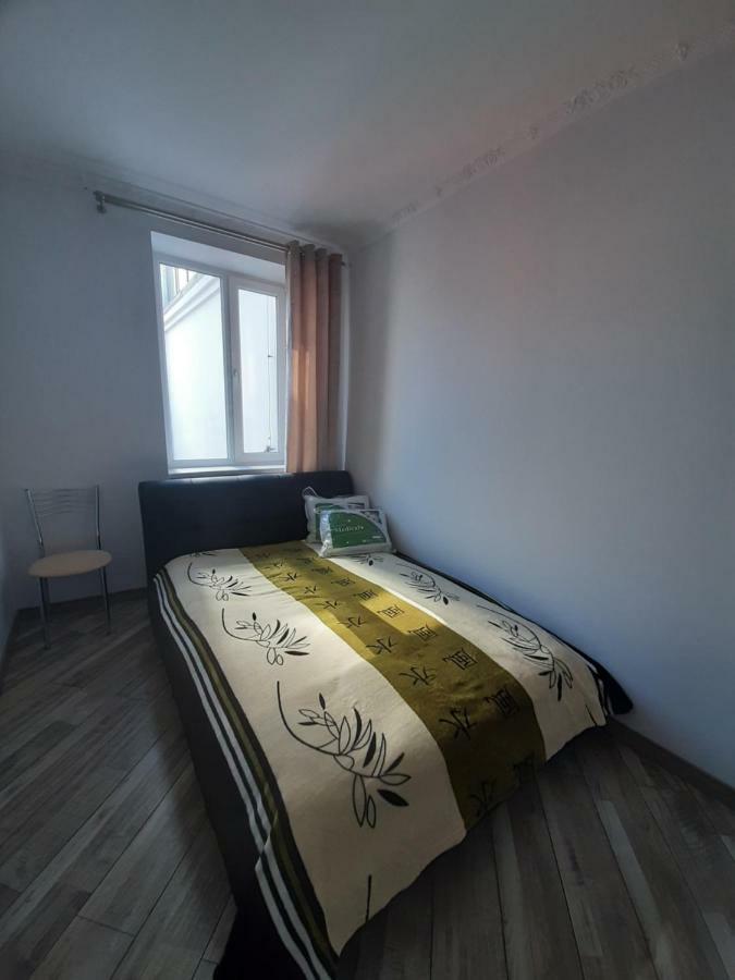 Apartment In Serbska Liov Exterior foto