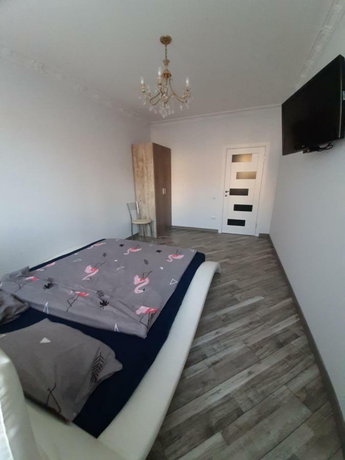 Apartment In Serbska Liov Exterior foto