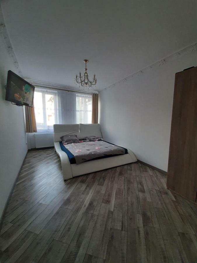 Apartment In Serbska Liov Exterior foto